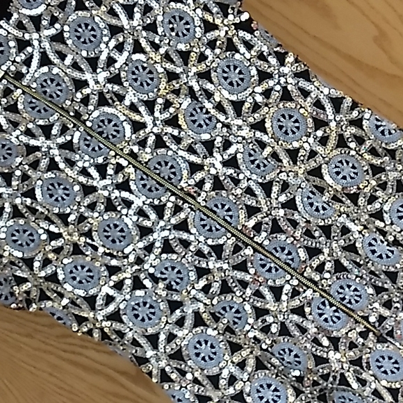 VINCE CAMUTO BLACK DRESS W/SEQUINS Ladies SZ 2 - Picture 6 of 11